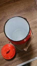 Melkbus rood, Antiek en Kunst, Ophalen