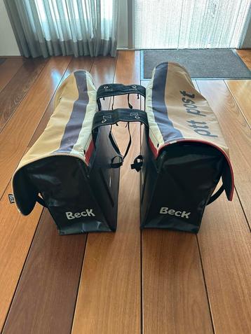 Beck dubbel fietstassen PTT Post 46 ltr beschikbaar voor biedingen