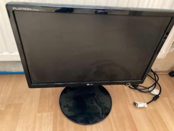 LG Monitor 19 inch. beschikbaar voor biedingen