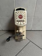 Ouderwetse DE koffiemolen, Ophalen