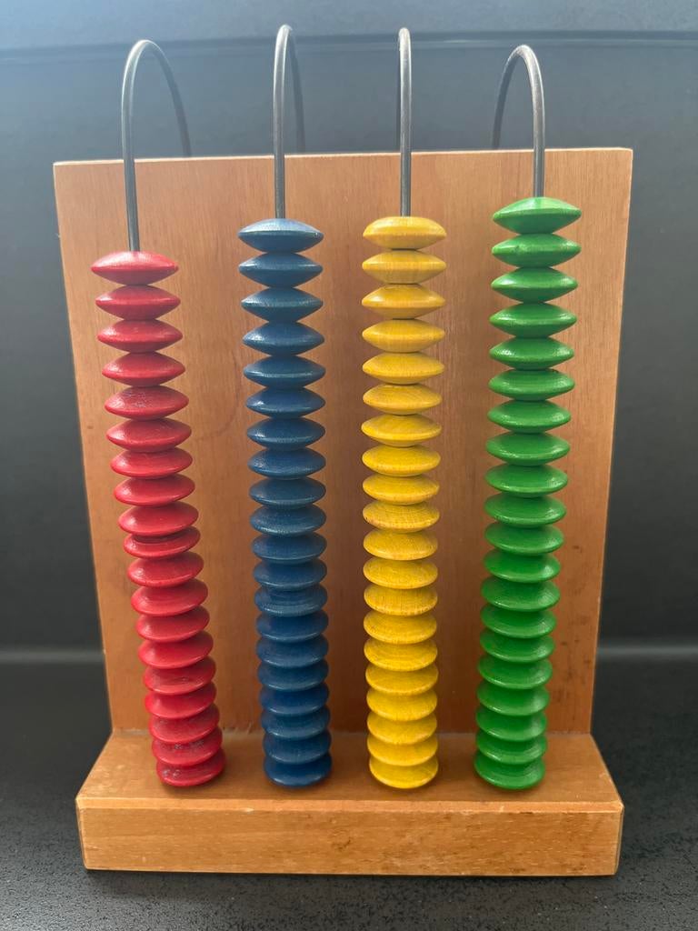 Vintage…..Kleurrijke Rekenrek, Kinderen en Baby's, Speelgoed | Educatief en Creatief, Ophalen of Verzenden, Zo goed als nieuw