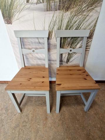 Set van 2 houten stoelen - Grijs beschikbaar voor biedingen