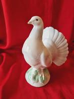Witte Duif Beeldje van M. Rubert, Spanje., Ophalen of Verzenden, Zo goed als nieuw, Dier