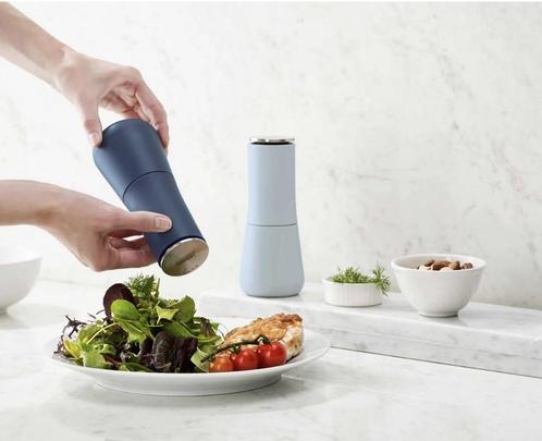 Design peper- en zoutmolen - Joseph Joseph - 'milltop', Huis en Inrichting, Keuken | Keukenbenodigdheden, Zo goed als nieuw, Ophalen of Verzenden