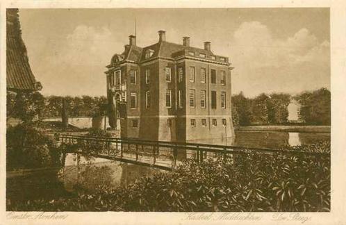 (301-208-015) Arnhem Kasteel Middachten, Verzamelen, Ansichtkaarten | Nederland, Gelderland, Ophalen of Verzenden
