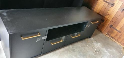 Ikea TV meubel in zeer goede staat, Huis en Inrichting, Kasten | Televisiemeubels, Zo goed als nieuw, Minder dan 100 cm, 150 tot 200 cm
