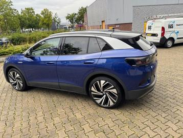 Volkswagen ID.4 / 1st Max 77kWh 204pk 2020 Blauw beschikbaar voor biedingen