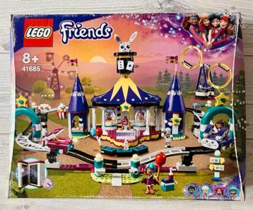 Lego friends magische achtbaan beschikbaar voor biedingen