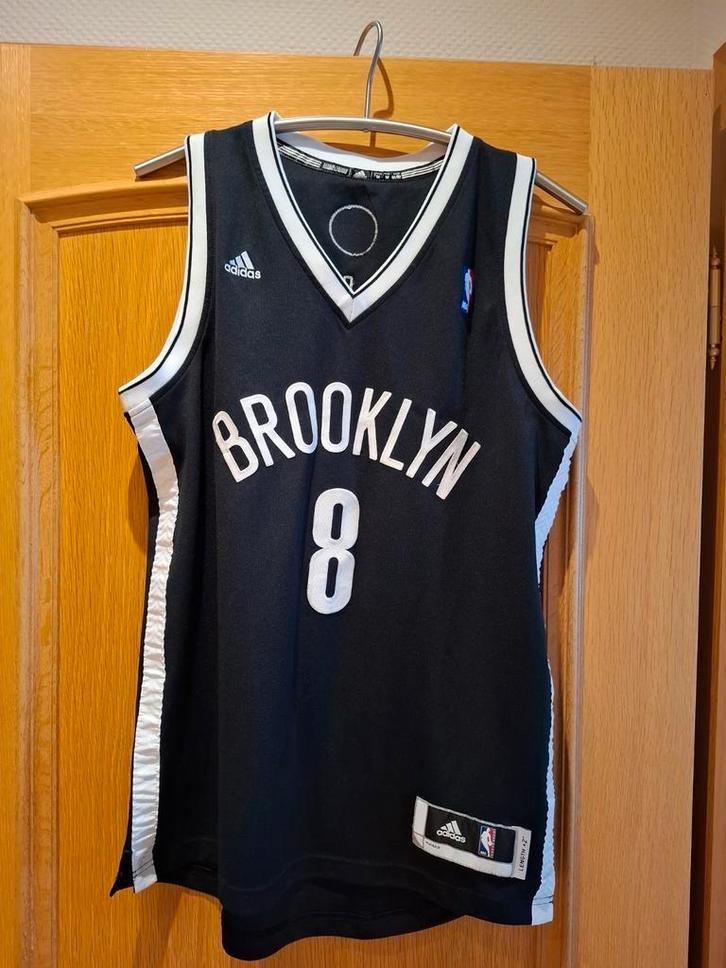 Brooklyn Nets #8 Williams Adidas basketbalshirt medium, Sport en Fitness, Basketbal, Zo goed als nieuw, Kleding, Ophalen of Verzenden
