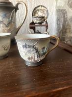 Vintage japans theeservies met relief draken en goud, Antiek en Kunst, Ophalen of Verzenden