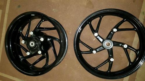 BMW 7 F800R wielen in het zwart zonder schijven etc., Motoren, Onderdelen | BMW, Gebruikt, Ophalen of Verzenden