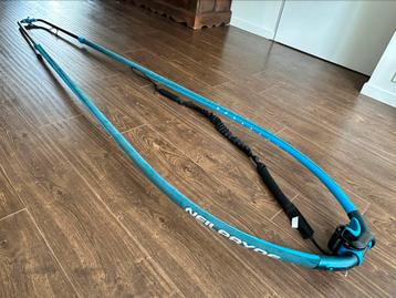 Neilpryde XF-Freeride Giek 200-250cm 1 seizoen gebruikt beschikbaar voor biedingen