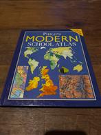 Philip's Modern School Atlas - Wereldatlas, Gelezen, Overige atlassen, Ophalen of Verzenden, 1800 tot 2000