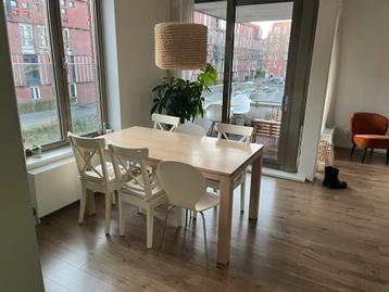Eikenhouten tafel - 158 x 88 cm beschikbaar voor biedingen