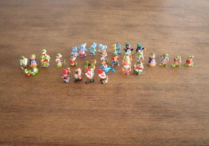 31 oude Ferrero verrassingseieren diertjes krokodillen enz., Verzamelen, Verrassingseieren, Ophalen of Verzenden