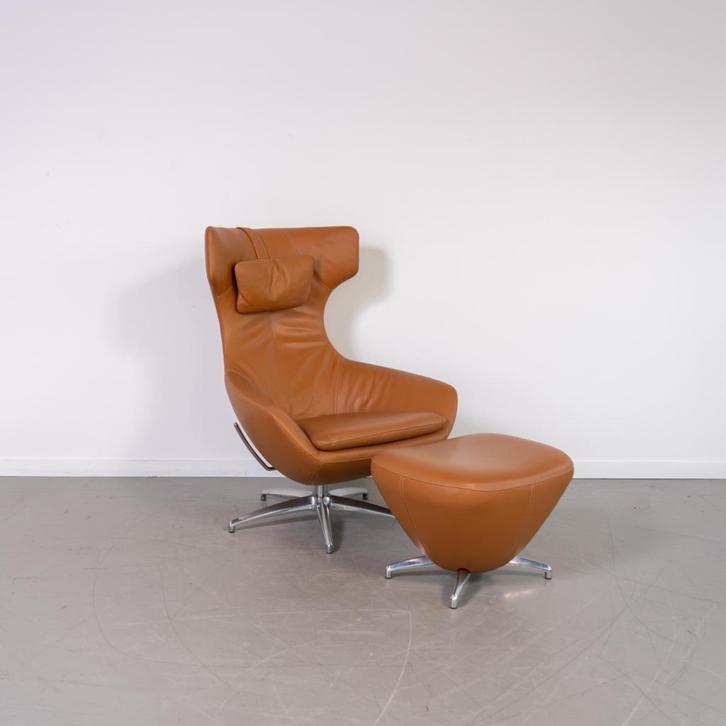 1x Leolux Caruzzo PLUS Fauteuil + Voetenbank Karamel Leer, Huis en Inrichting, Fauteuils, Zo goed als nieuw, Leer, Metaal, 75 tot 100 cm