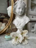 Elegant antiek gipsen meisjesbuste – klassiek beeld, Verzamelen, Ophalen of Verzenden, Gebruikt, Mens