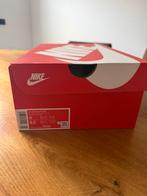 Nieuw!! Nike air max 90 leder uitvoering mt 39, Ophalen of Verzenden, Nieuw, Sneakers of Gympen