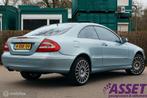 Youngtimer Mercedes CLK320 V6 aut Coupé Avantgarde schuifda, Auto's, Mercedes-Benz, Automaat, Gebruikt, Zwart, Bedrijf