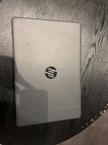 HP 15S - DEFECT - Onderdelen of reparatie beschikbaar voor biedingen