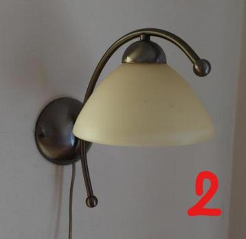 Tafel stoelen lampen spiegel kastje bankje inboedel beschikbaar voor biedingen