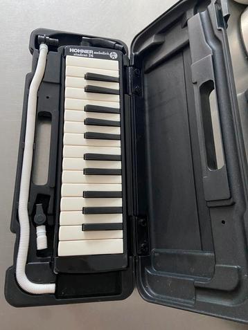 Hohner Student Melodica 26 zwart incl. Etui en accessoires beschikbaar voor biedingen