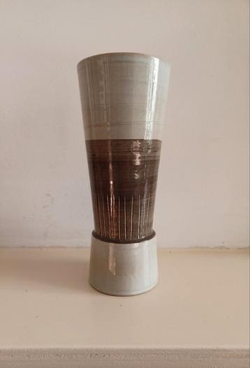 Vintage vaas 'Ambacht Volendam ' beschikbaar voor biedingen