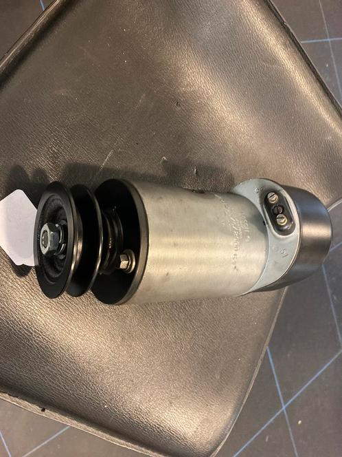Deutz Fendt enz.   6 volt dynamo, oldtimer tractor, Auto diversen, Overige Auto diversen, Ophalen of Verzenden
