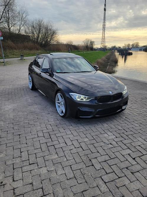 BMW 335i f30,automaat flippers,volledig M4-pakket, Boekjes!, Auto's, BMW, Particulier, 3-Serie, 360° camera, ABS, Achteruitrijcamera