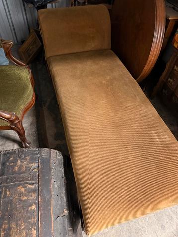 Antieke Canapé met Ribstof Bekleding - Charmant & Uniek! beschikbaar voor biedingen