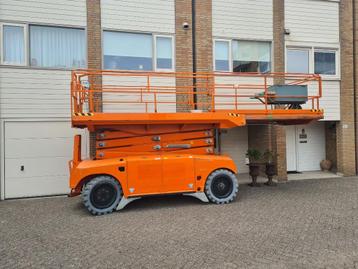 PB lift S151-19EHT Schaarhoogwerker 15 meter (bj 2015) beschikbaar voor biedingen
