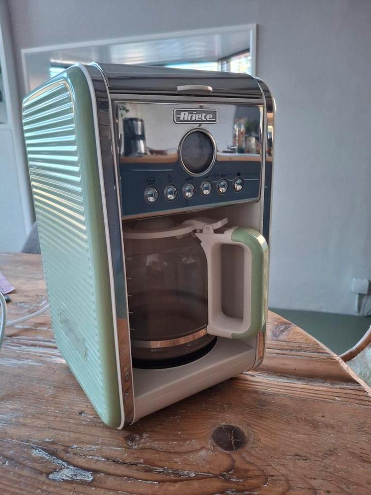 Ariete Koffiezetapparaat - Mintgroen Retro, Witgoed en Apparatuur, Koffiezetapparaten, Zo goed als nieuw, Gemalen koffie, Koffiemachine