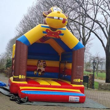 TE HUUR Springkussen / luchtkussen huren beschikbaar voor biedingen