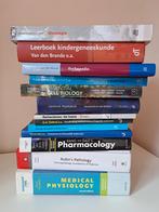 Studieboeken geneeskunde (oa Cell Biology, Immune System), Boeken, Ophalen of Verzenden, Zo goed als nieuw, School, Studie en Wetenschap