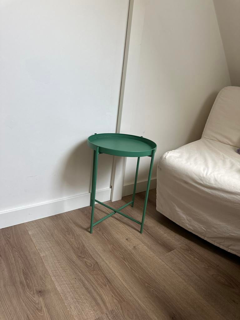 Groene bijzettafel / plantentafel, Huis en Inrichting, Minder dan 45 cm, Minder dan 55 cm, Gebruikt, Metaal of Aluminium