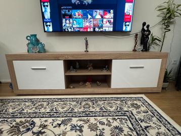 YJSK TV-meubel