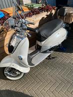 Return scooter, Fietsen en Brommers, Snorfietsen en Snorscooters, Ophalen of Verzenden, Zo goed als nieuw, Elektrisch, Overige merken