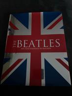 The Beatles - Een Geschiedenis in Beelden, Boeken, Ophalen of Verzenden, Zo goed als nieuw, Artiest