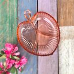 Roze glas hartje schaaltje persglas blad met vakken nootjes, Glas, Schaal of Schalen, Overige stijlen, Gebruikt