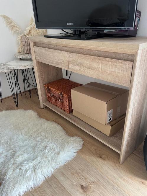 Sidetafel van eikenhout kleur. HDF materiaal, Huis en Inrichting, Tafels | Sidetables, Zo goed als nieuw, 25 tot 50 cm, 100 tot 150 cm