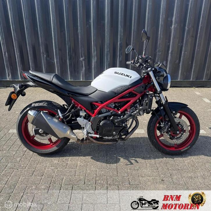 Suzuki SV650A 2022, Motoren, Motoren | Suzuki, Bedrijf, Toermotor, meer dan 35 kW, ABS, LED Verlichting, Traction Control