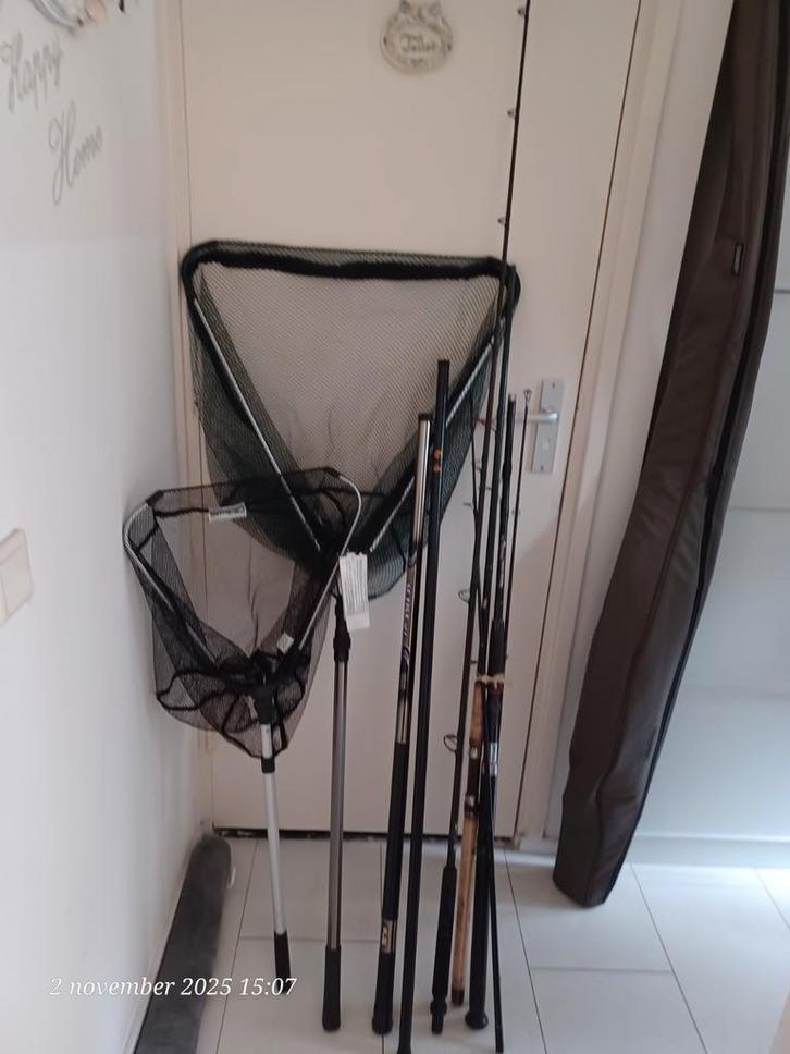 Visspullen:Vishengels,foudraal, nieuw schepnet 30€, Watersport en Boten, Hengelsport | Algemeen, Ophalen