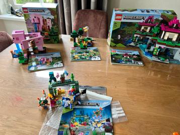 LEGO Minecraft Sets - Diverse Sets Beschikbaar beschikbaar voor biedingen