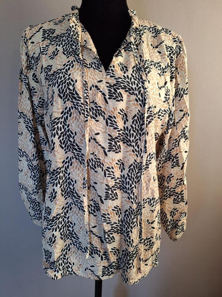 Nieuwe stretch top print van Typical Jill, maat M, Kleding | Dames, Tops, Nieuw, Maat 38/40 (M), Overige kleuren, Lange mouw, Ophalen of Verzenden