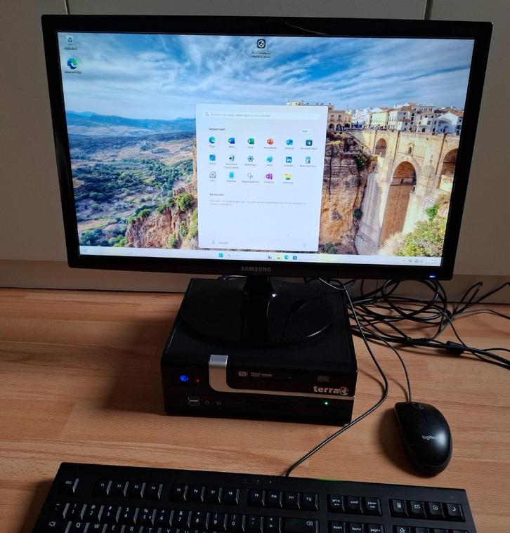 Mini PC Intel i3 | 4 GB | 256 GB SSD | Win 11 | Office 2024, Computers en Software, Desktop Pc's, Zo goed als nieuw, 3 tot 4 Ghz