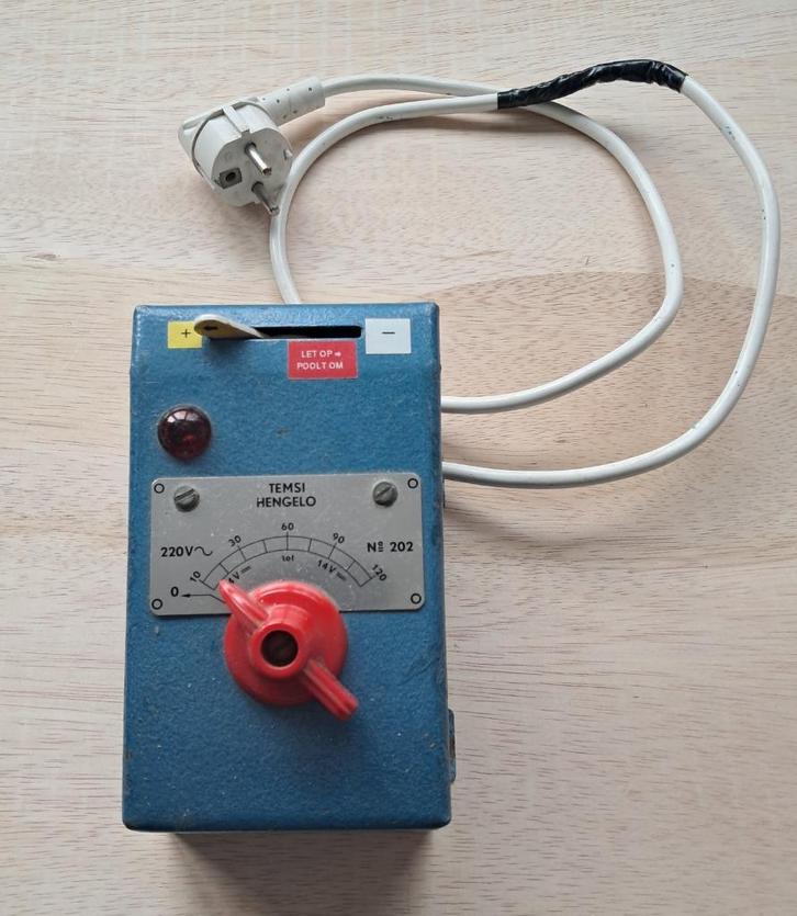 Trein Transformator 14V Temsi Hengelo, Hobby en Vrije tijd, Modeltreinen | H0, Gebruikt, Transformator of Voeding, Gelijkstroom of Wisselstroom