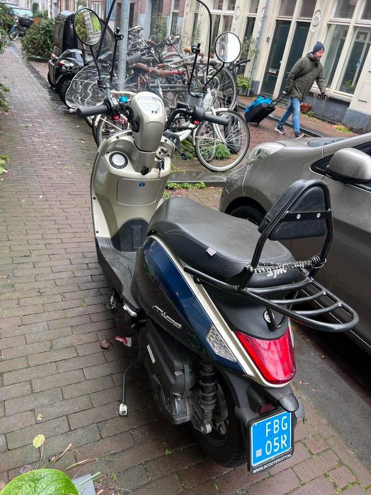 Sym Mio 2020 - Dealer Onderhouden, Weinig KM!, Fietsen en Brommers, Snorfietsen en Snorscooters, Zo goed als nieuw, SYM, Benzine