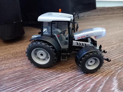 Gedetailleerd Hürlimann XB Max 100 Model trekker 1/32 ROS, Hobby en Vrije tijd, Modelauto's | 1:32, Zo goed als nieuw, Tractor of Landbouw