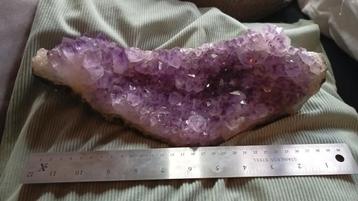 Grote Amethist Geode - 31cm, 2.2kg beschikbaar voor biedingen