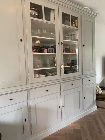 Grote landelijke voorraadkast - muisgrijs beschikbaar voor biedingen